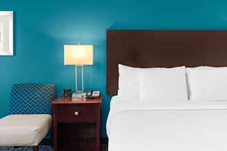 Hotel La Quinta Inn Ste Portland NW photo 5