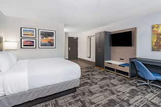 Hotel LQ by Wyndham South Bend photo 3