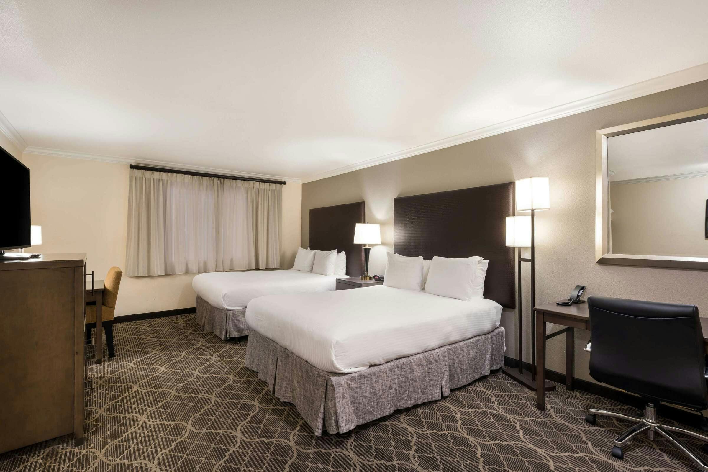 Hotel Best Western Danville Sycamore Inn photo 1