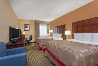 Hotel Ramada Columbus N photo 1