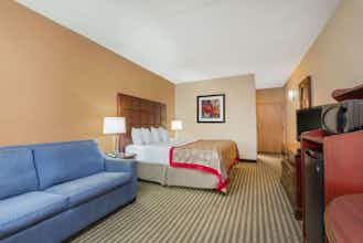 Hotel Ramada Columbus N photo 3