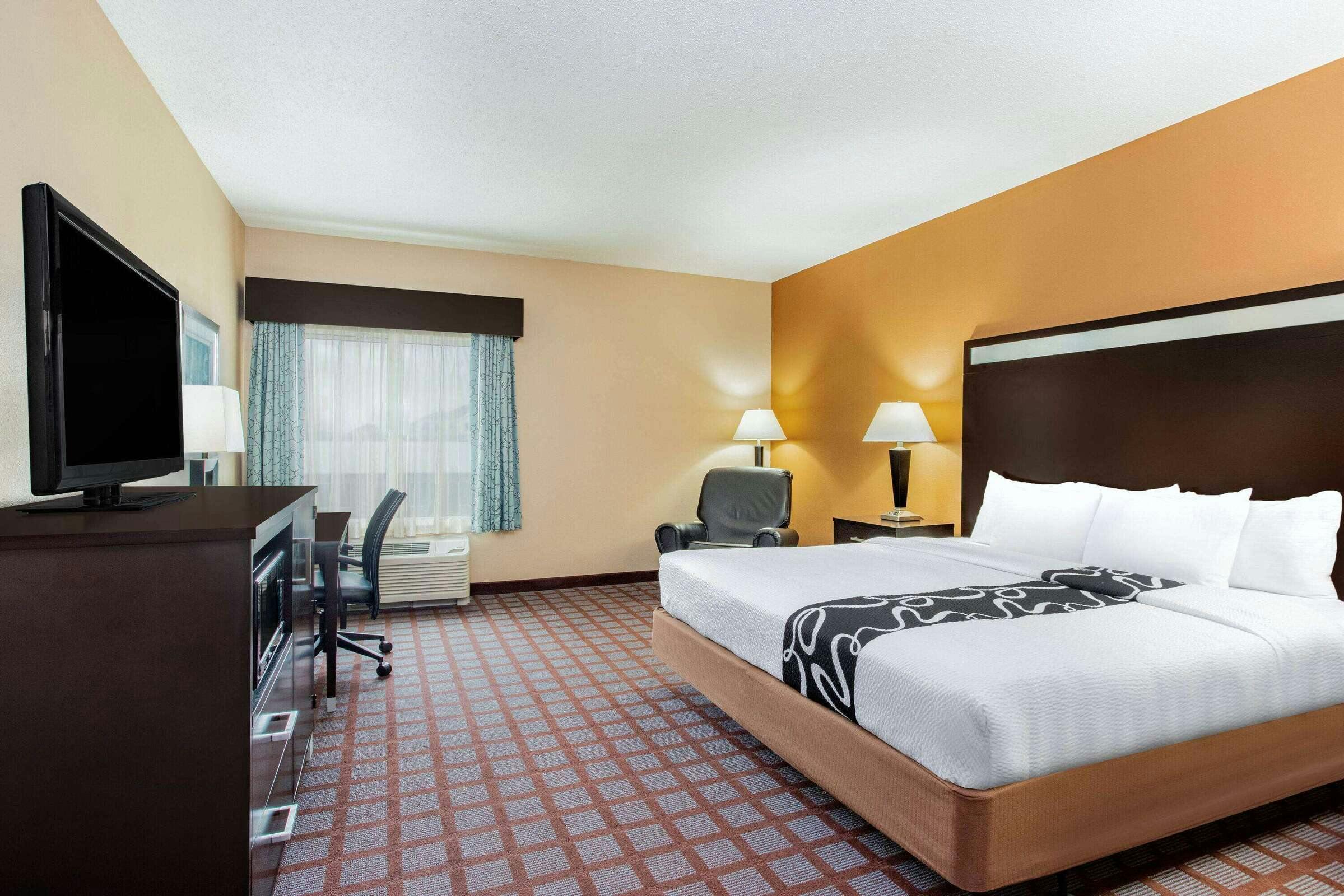 Hotel LQ by Wyndham Indy Airport photo 4