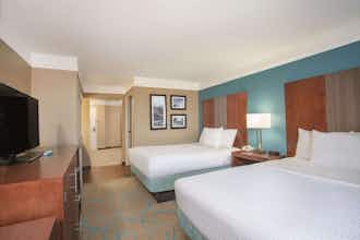 Hotel La Quinta Inn Ste Elizabethtwn photo 4