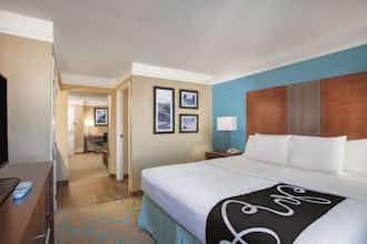 Hotel La Quinta Inn Ste Elizabethtwn photo 3