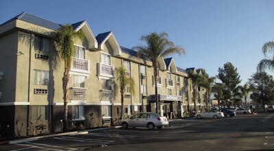 Best Western Plus Diamond Valley Inn