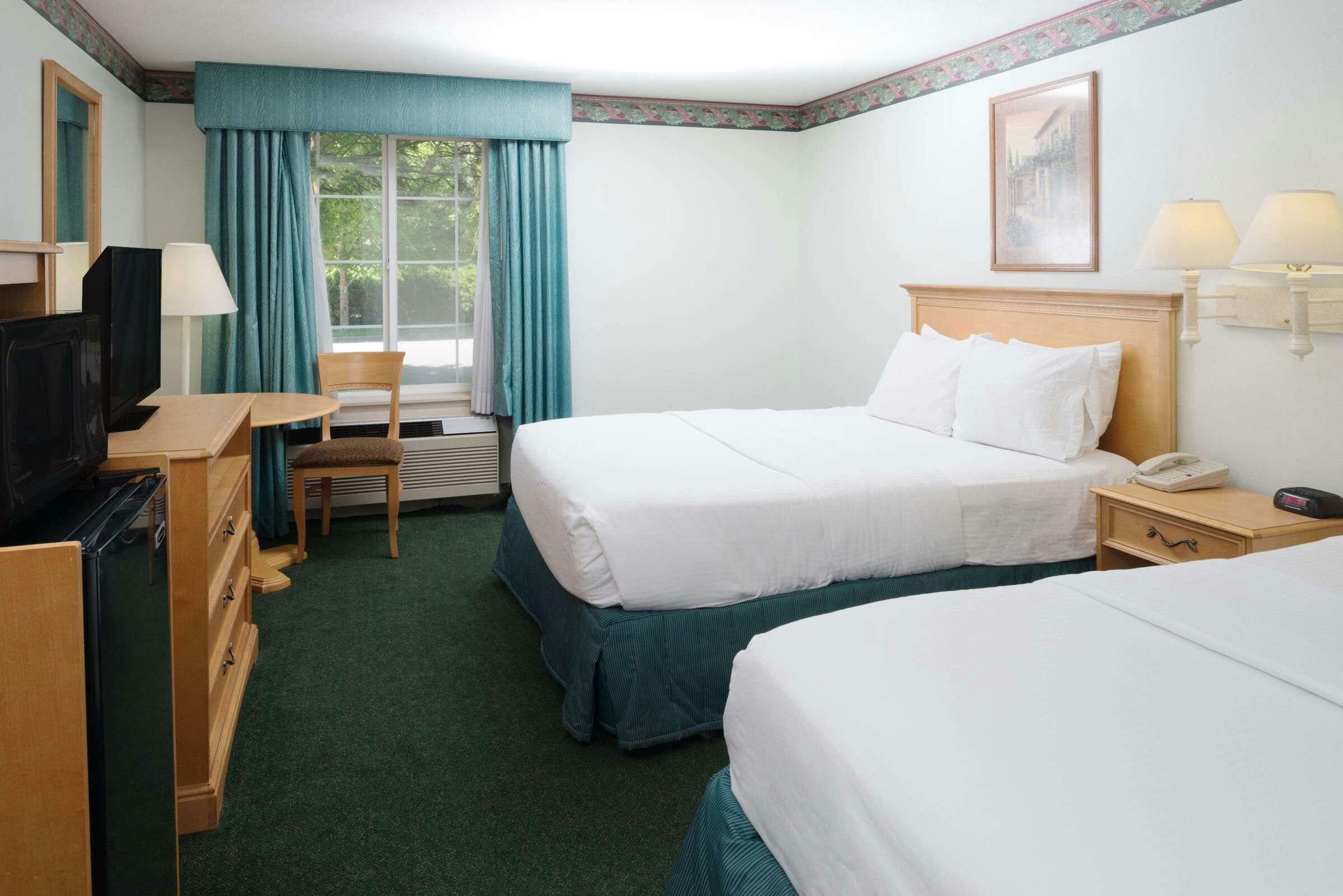 Hotel Baymont Coeur d Alene photo 4