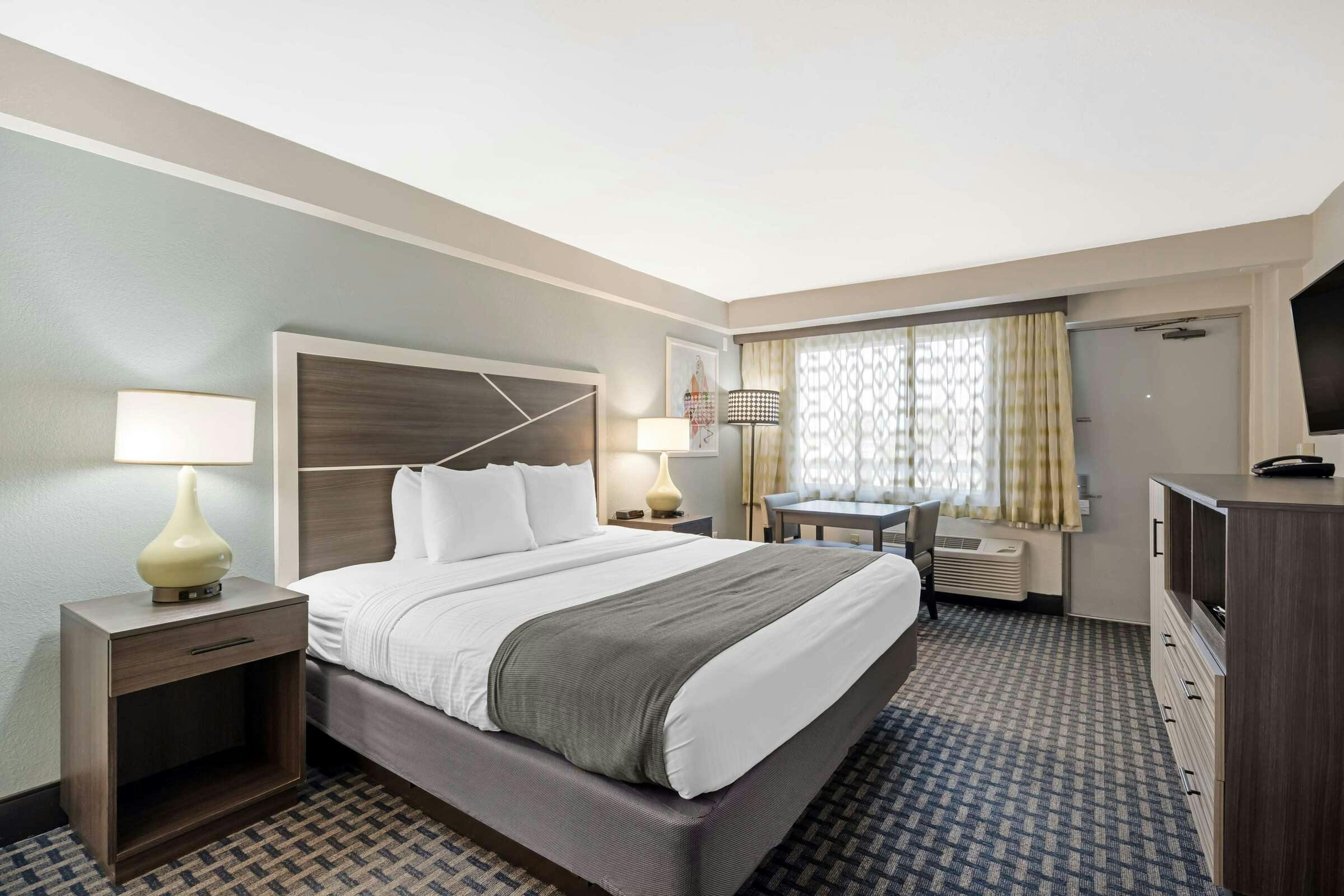 Hotel Best Western Daytona Inn Seabreeze Oceanfront photo 1