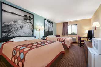 Hotel Super 8 by Wyndham Wakeeney photo 3