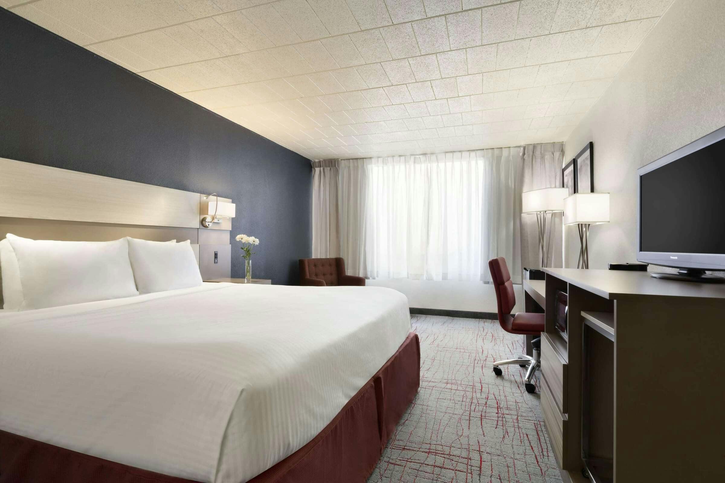 Ramada Beaver Falls