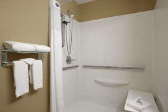 Hotel Microtel Mineral Wells photo 4