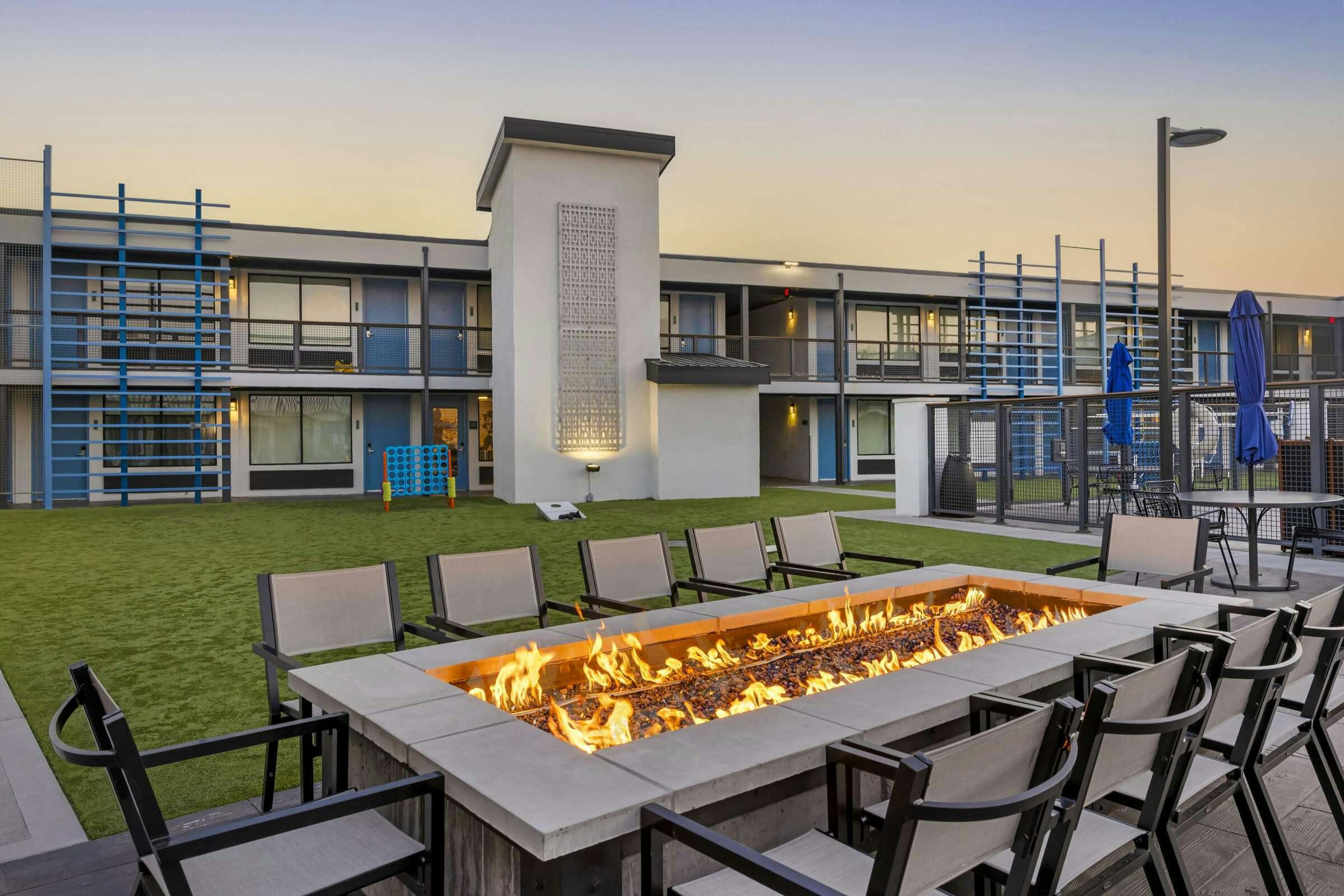 Aiden By Best Western @ South Reno