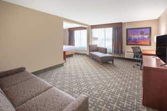 Hotel Baymont Grd Rpds photo 3