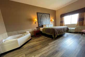 Hotel Super 8 by Wyndham Rolla photo 2