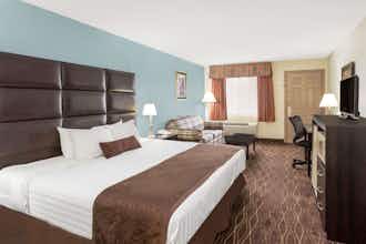 Hotel Baymont Inn and Suites Helen photo 1