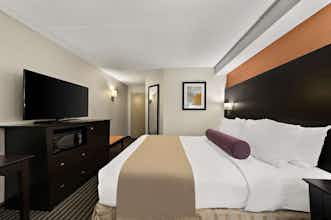 Hotel Best Western Plus Toronto North York Hotel & Suites photo 4