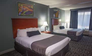 Hotel Parke Regency Hotel & Conference Center, BW Premier Collection photo 2