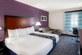 Hotel La Quinta Lubbock N photo 1