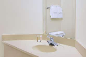 Hotel Howard Johnson Tifton GA I-75 photo 5