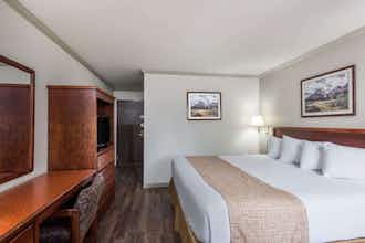 Hotel Travelodge by Wyndham Livingston Yellowstone photo 2
