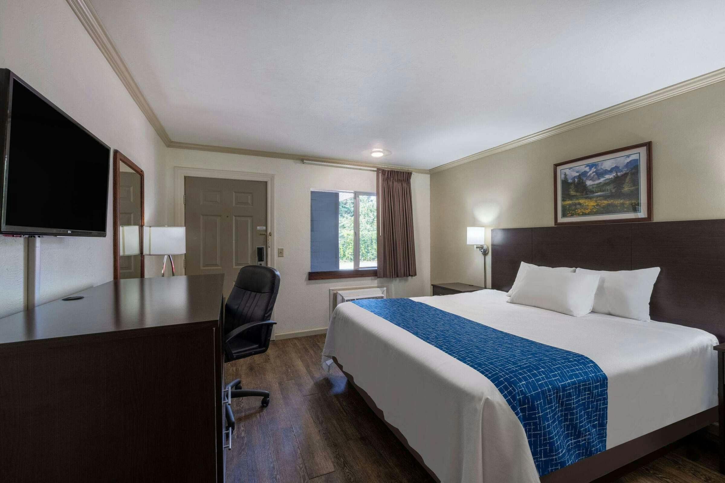 Hotel Travelodge by Wyndham Livingston Yellowstone photo 4