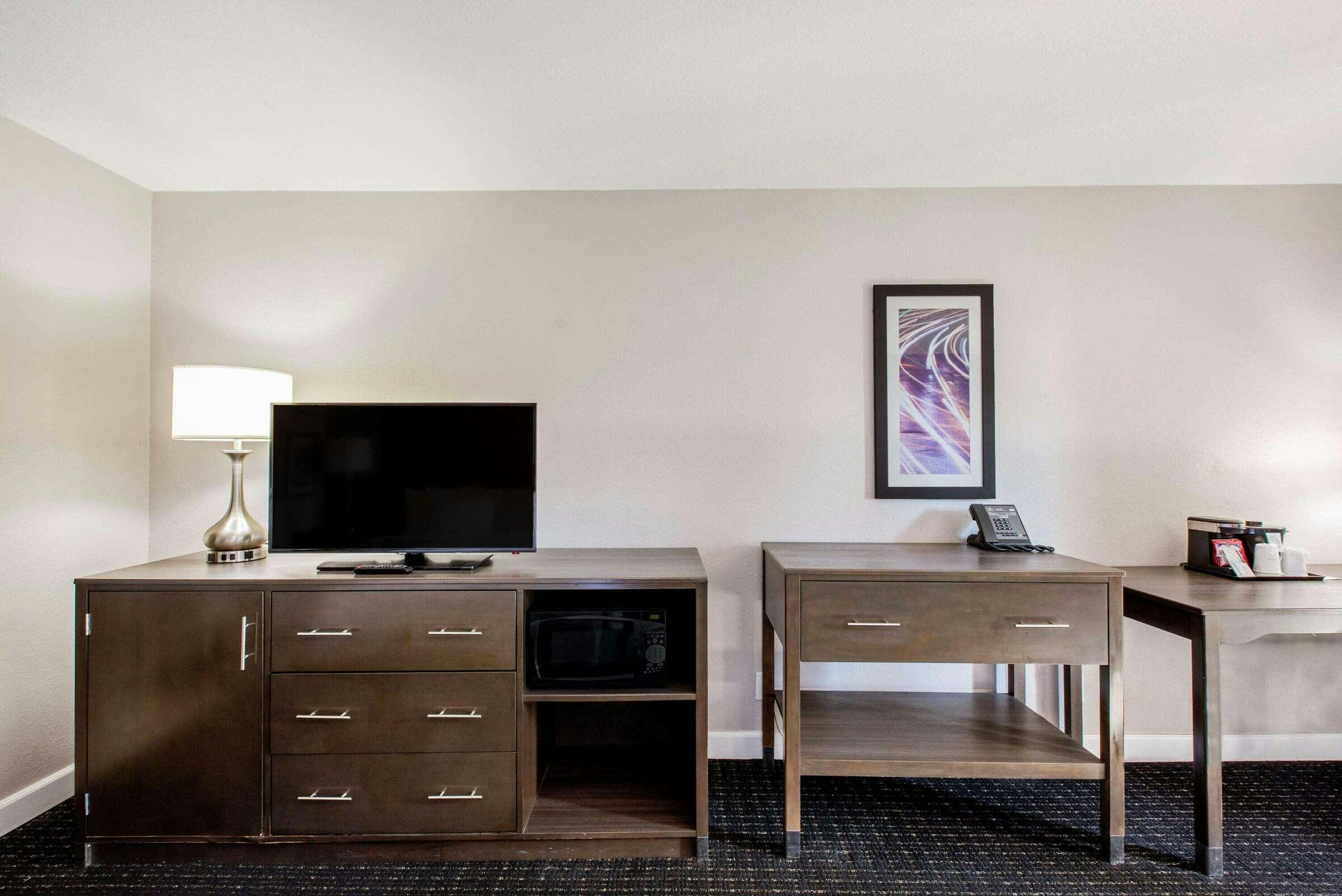 Hotel La Quinta Inn ste Pomona photo 5