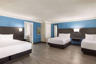 Hotel La Quinta Inn I 35 N Toepperwn photo 1