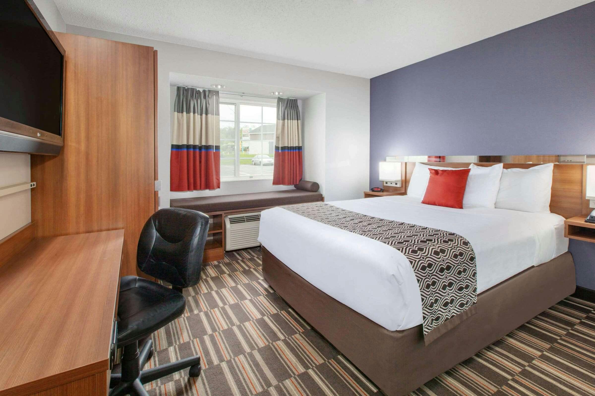 Hotel Microtel Inn & Suites by Wyndham Pittsburgh Airport photo 5