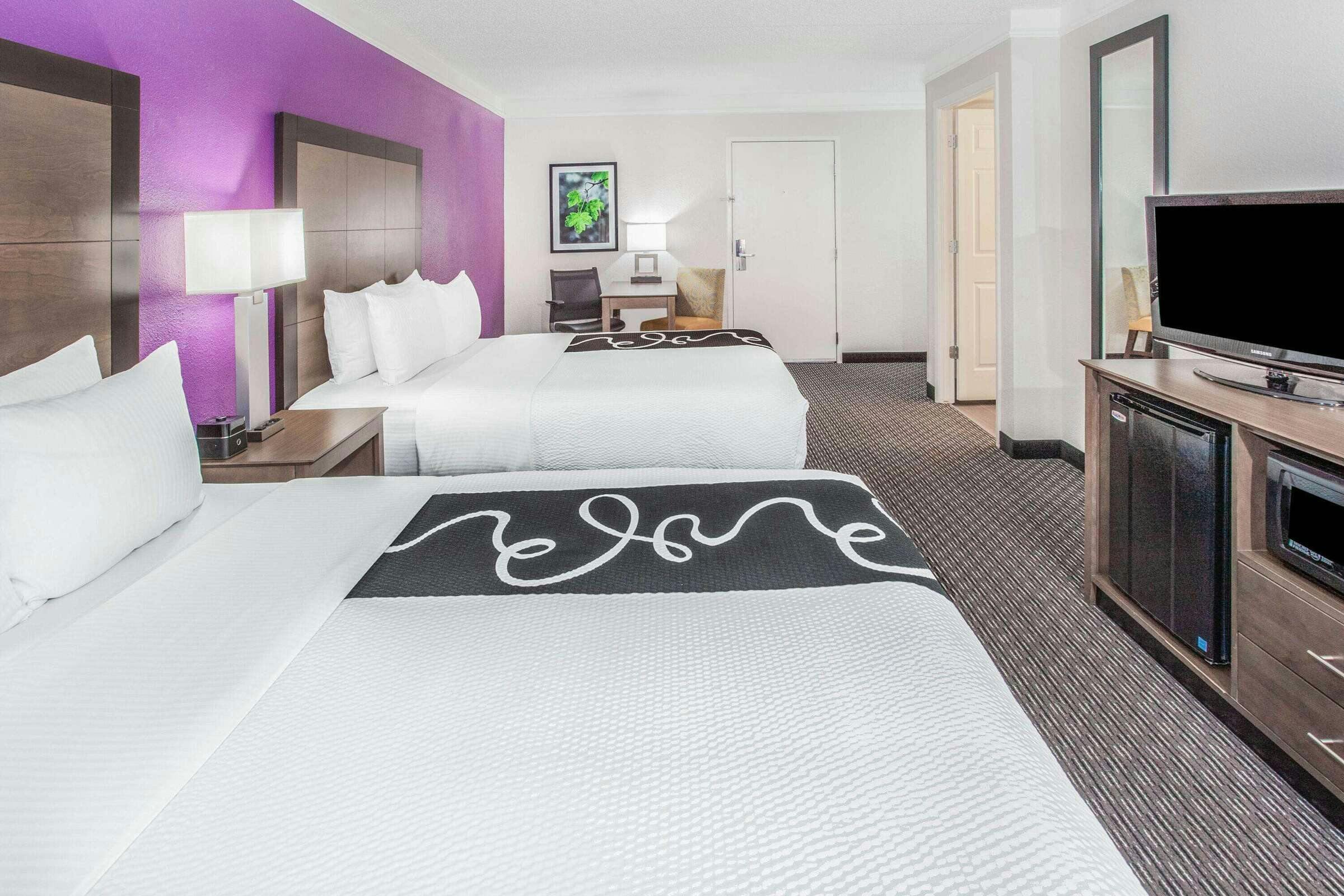 Hotel La Quinta Inn & Suites by Wyndham Lubbock West Medical Centr photo 4