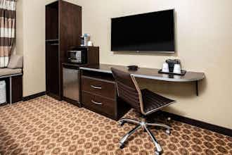Hotel Microtel Pecos photo 3