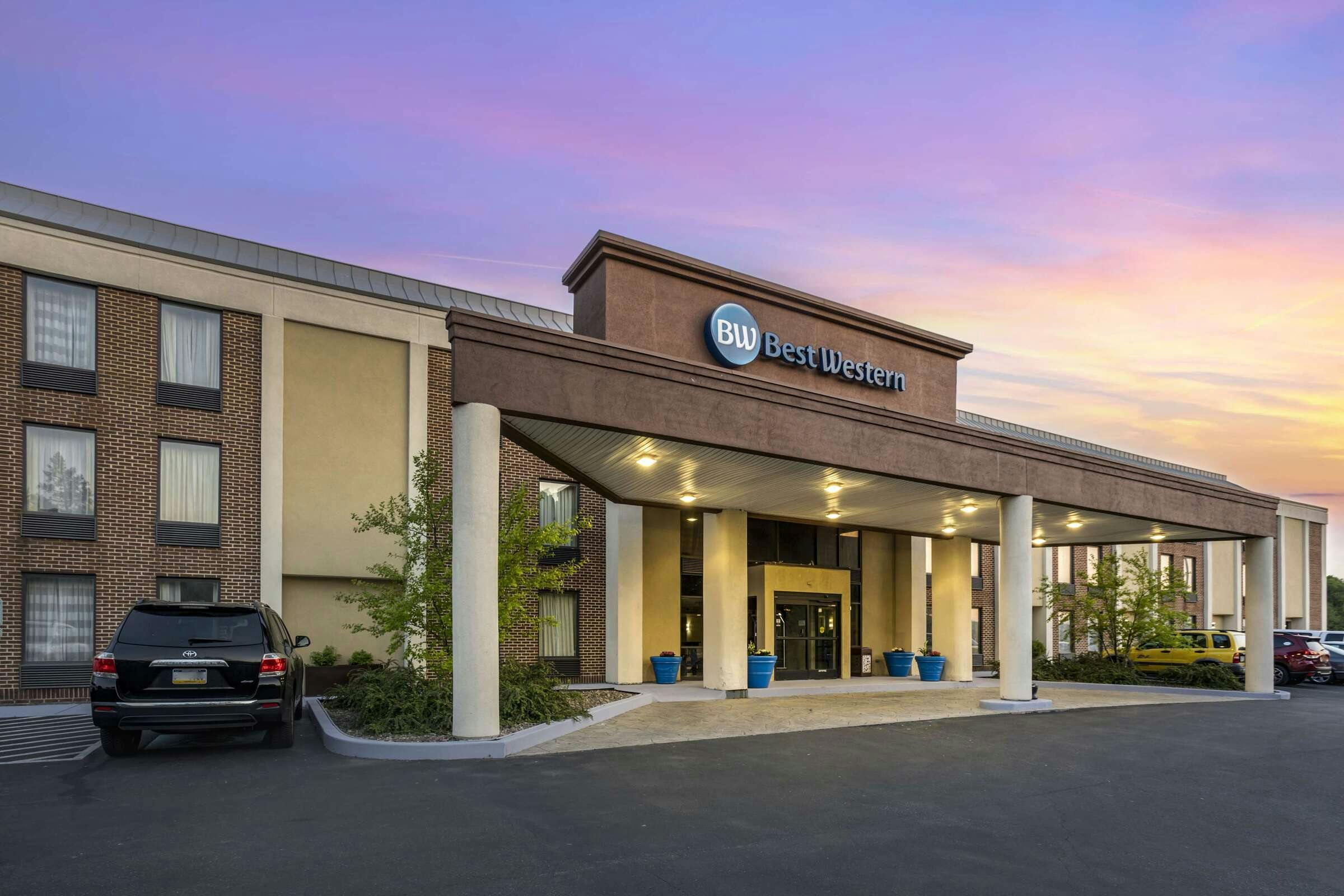 Best Western Harrisburg North