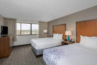 Hotel La Quinta Inn Ste Meadowlands photo 2