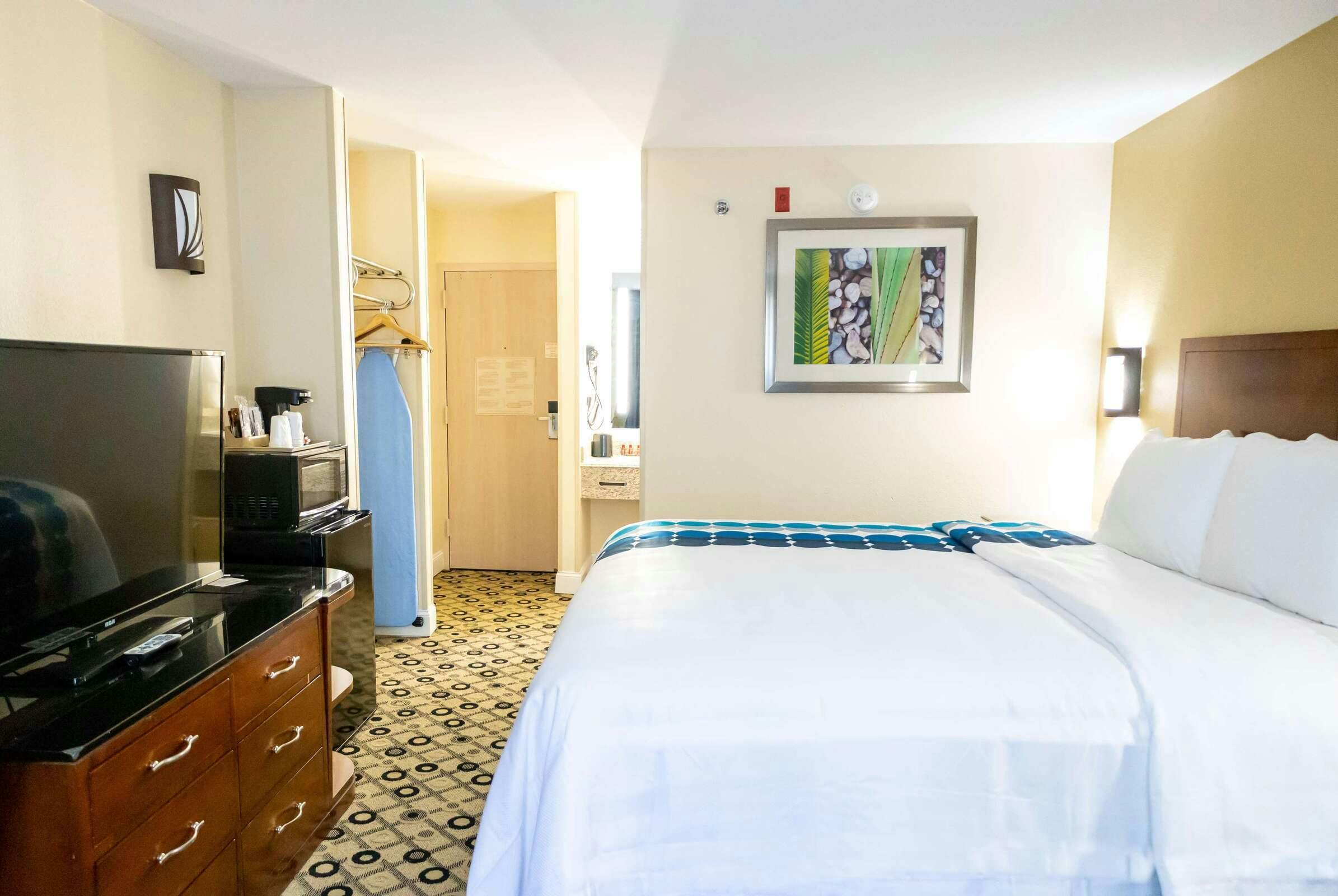 Hotel Days Inn CollegePark ATL South photo 3