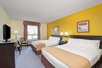 Hotel Super 8 Barrie South photo 2