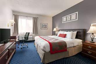 Hotel Ramada by Wyndham Arcata photo 4