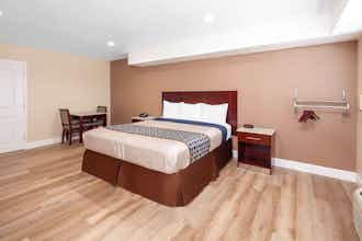Hotel Travelodge Harbor City photo 5