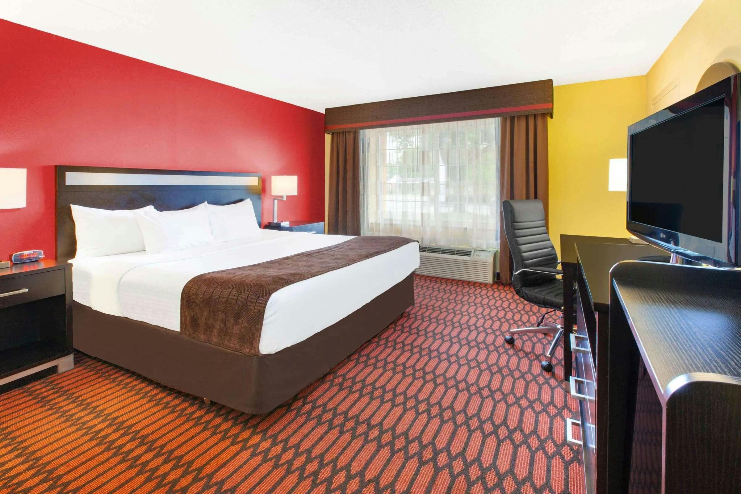 Hotel Baymont Harrisburg photo 5