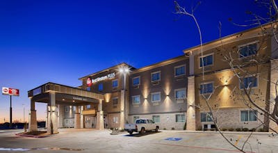 Best Western Plus Lonestar Inn & Suites