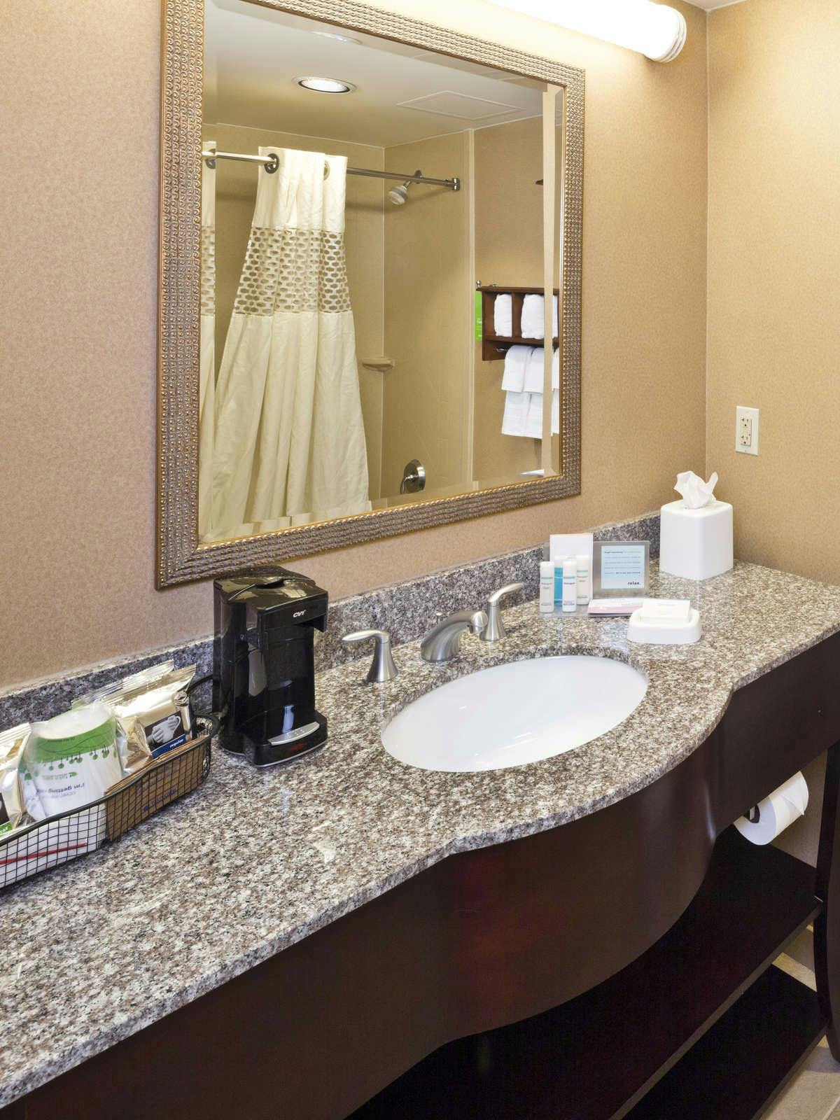 Hotel Hampton Inn Baltimore-Downtown-Convention Center photo 4