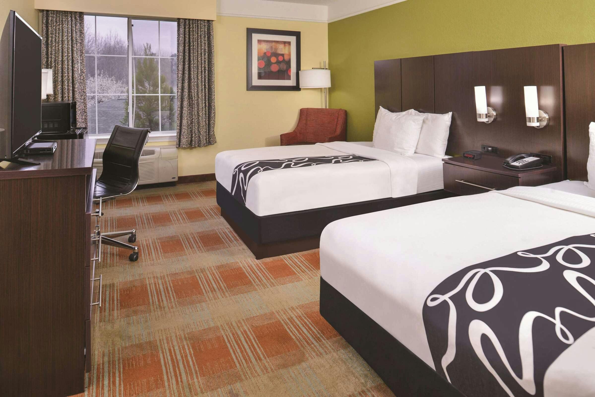 Hotel La Quinta Inn Ste S Newnan photo 2