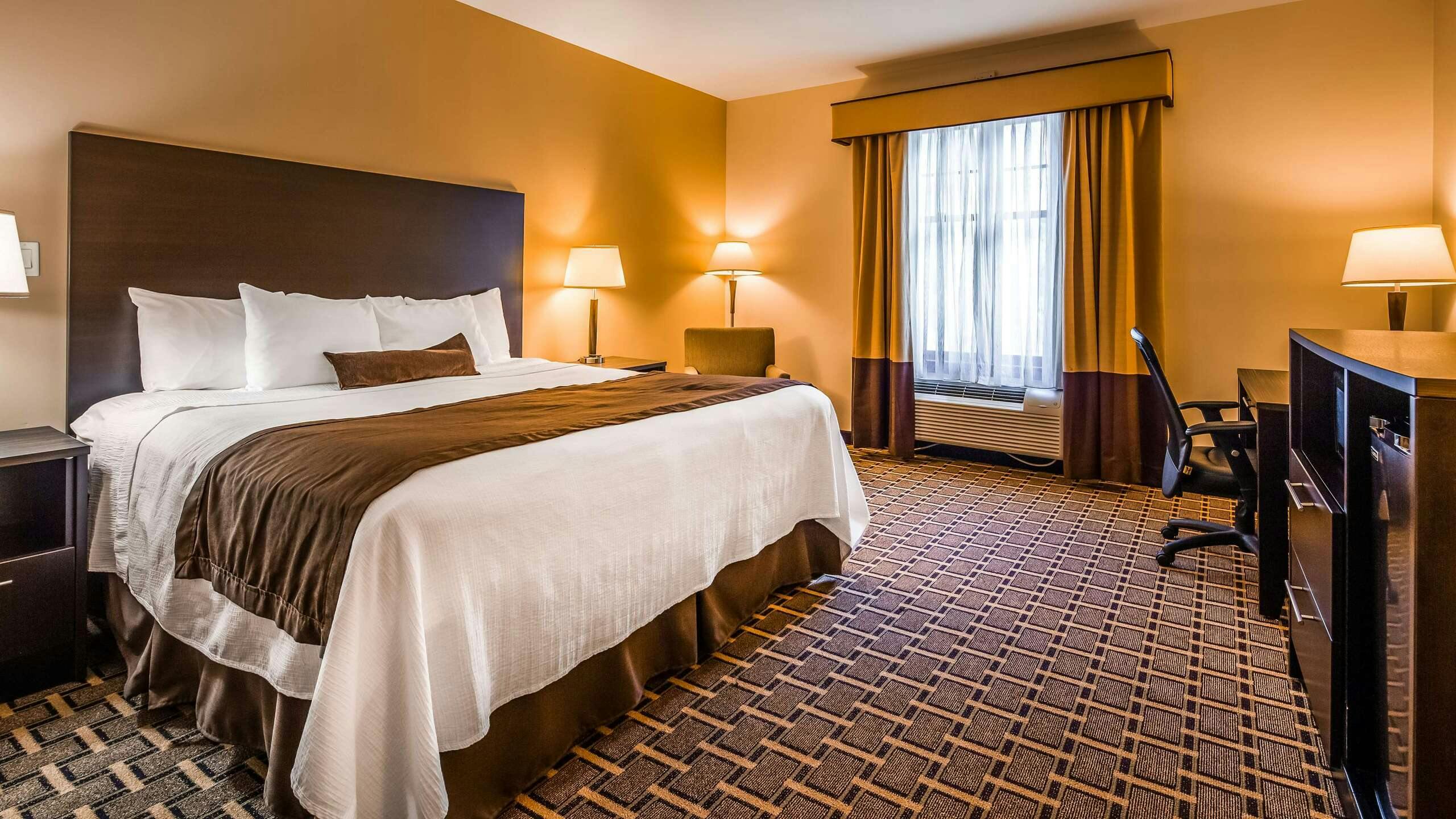 Hotel Best Western Plus The Inn & Suites At The Falls photo 2