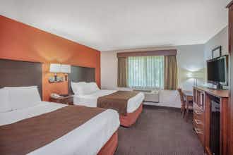 Hotel AmericInn by Wyndham White Bear Lake St. Paul photo 4