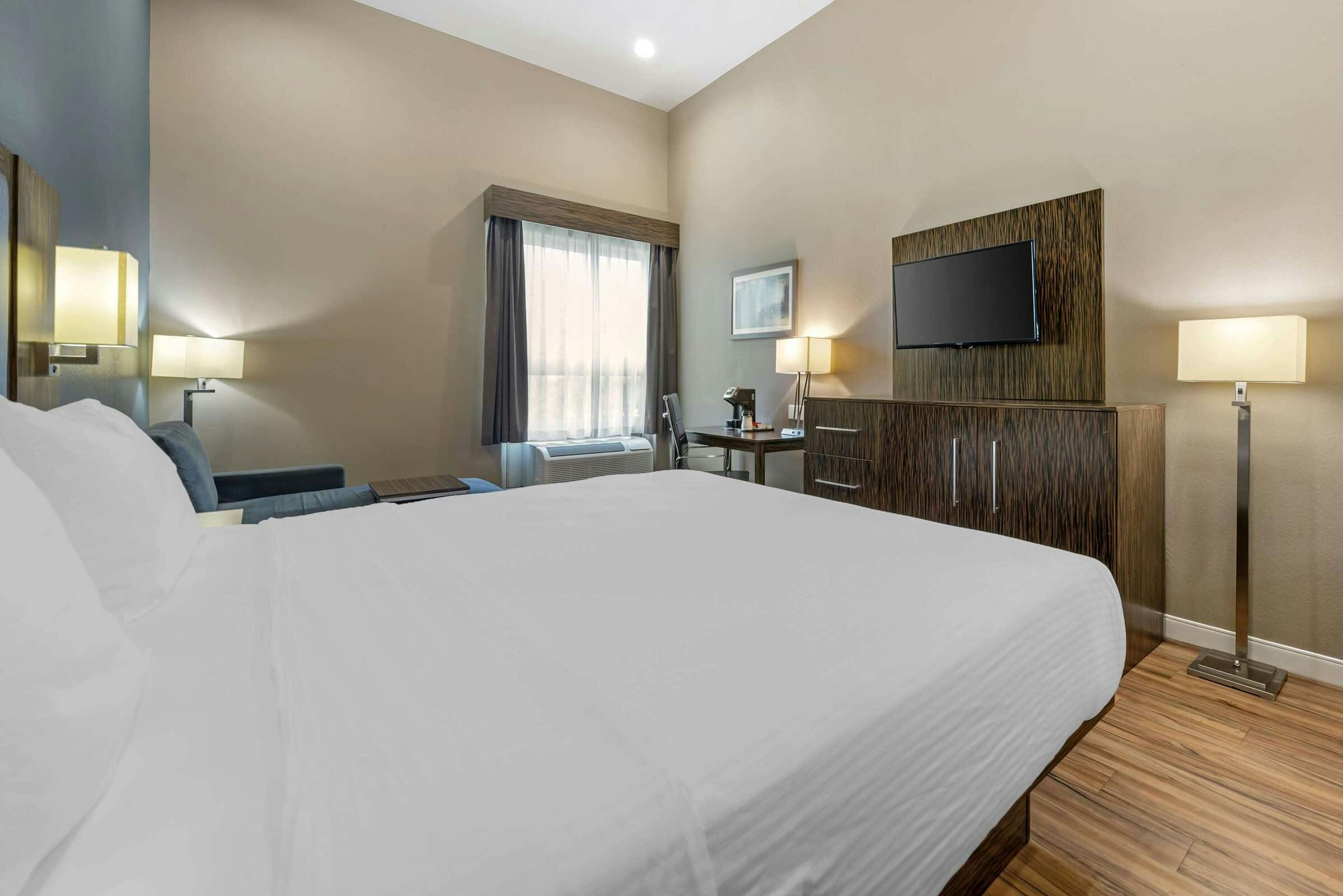 Hotel Best Western Plus Pflugerville photo 5