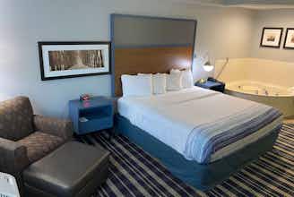 Hotel AmericInn Chanhassen photo 5
