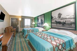 Hotel Super 8 by Wyndham Greencastle photo 5