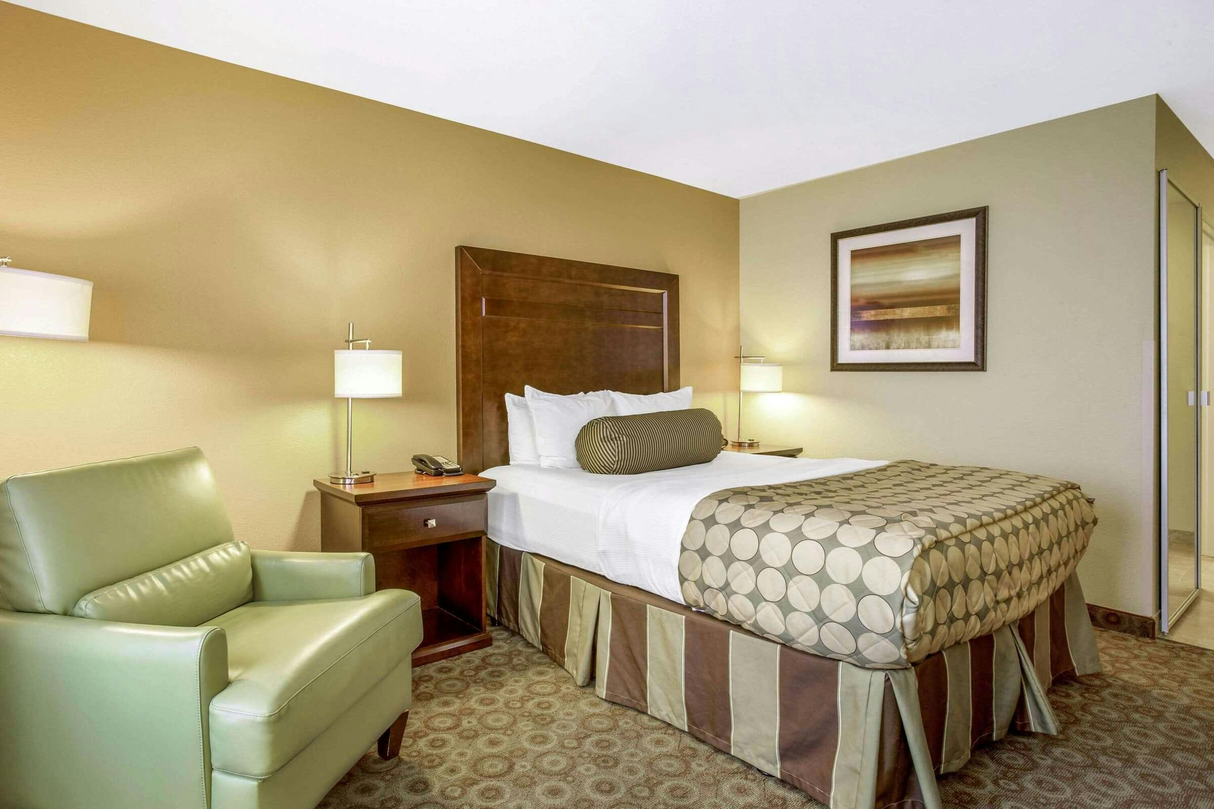 Hotel Dickinson La Quinta Inn Ste photo 1