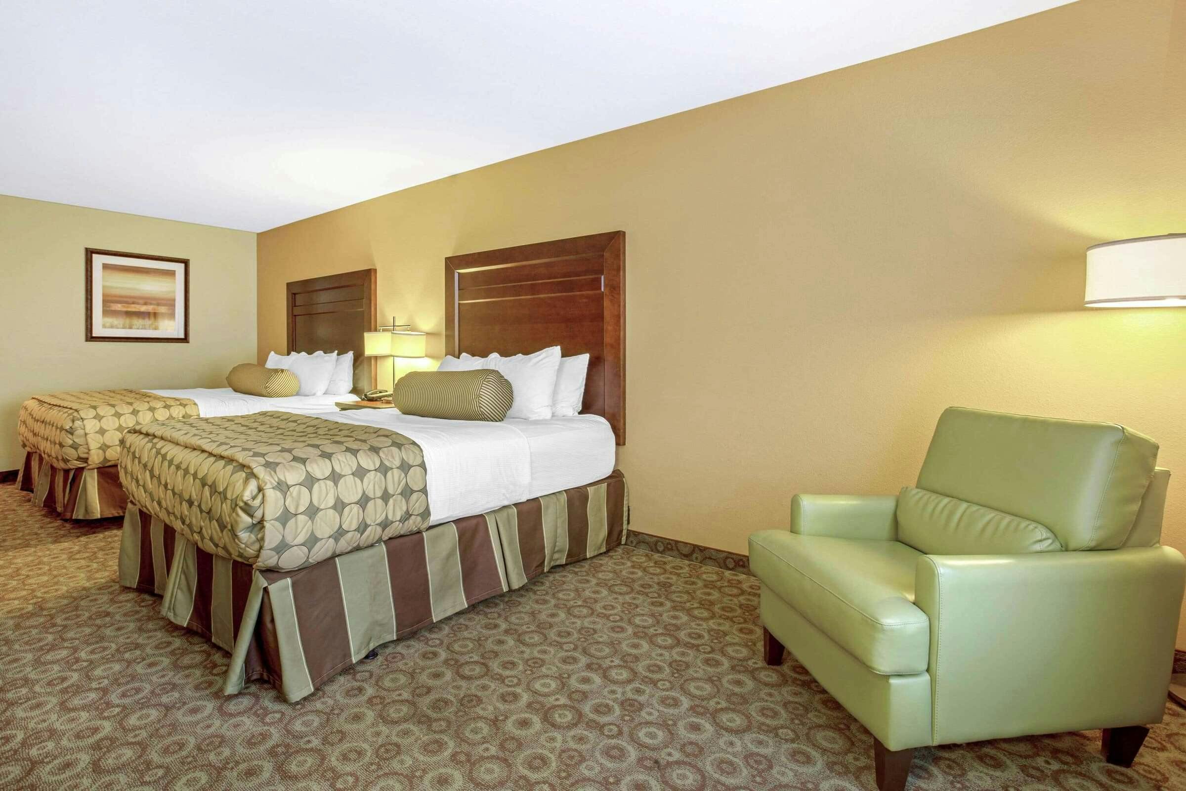 Hotel Dickinson La Quinta Inn Ste photo 2