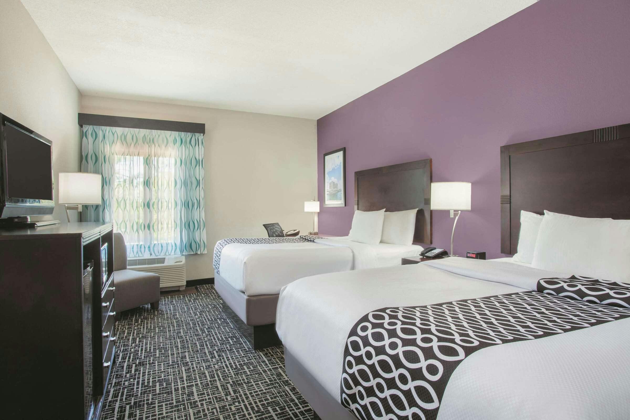 Hotel La Quinta Inn & Suites by Wyndham Fort Walton Beach photo 2