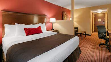 Hotel Best Western Woodland Inn photo 5