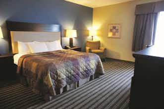 Hotel La Quinta Broussard photo 2