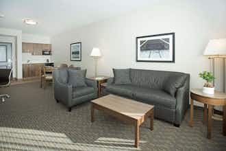 Hotel Wingate Calgary Airport photo 5